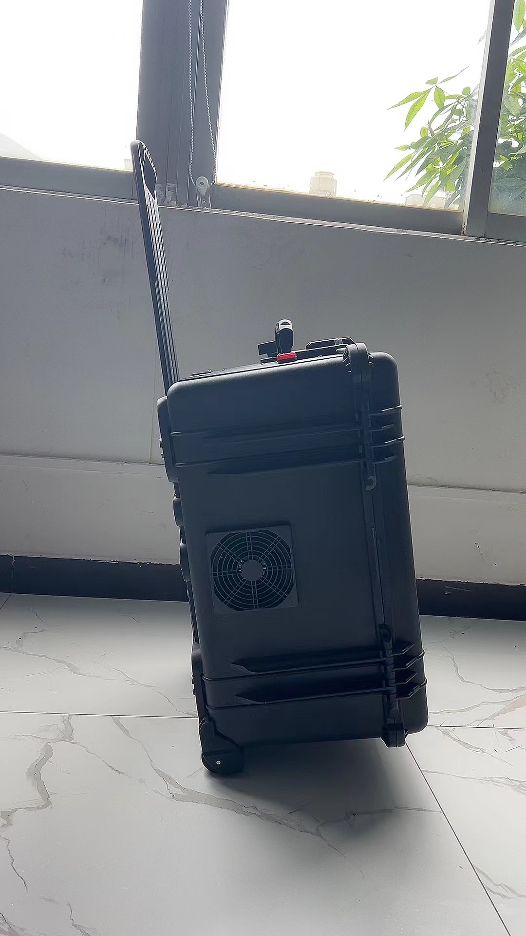 攸县手拉箱型移动通信干扰器